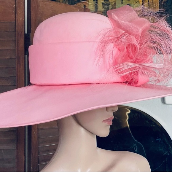 Suzanne Couture Millinery Coral Silk Custom Made wide-brimmed Hat 24 Feather Ac. - Picture 13 of 15
